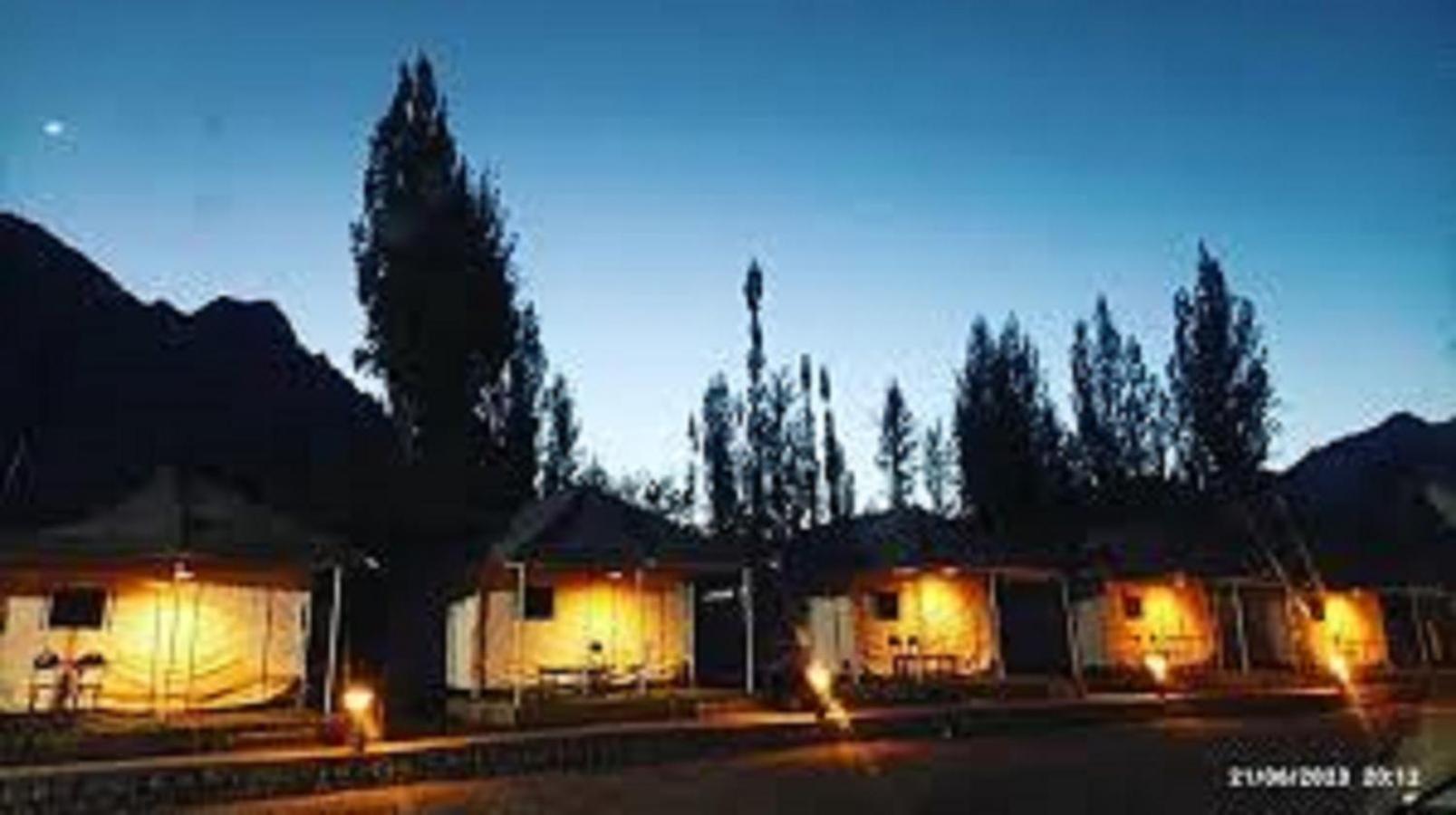 The Sky Desert ,Hunder , Nubra Hotel Charasa Luaran gambar